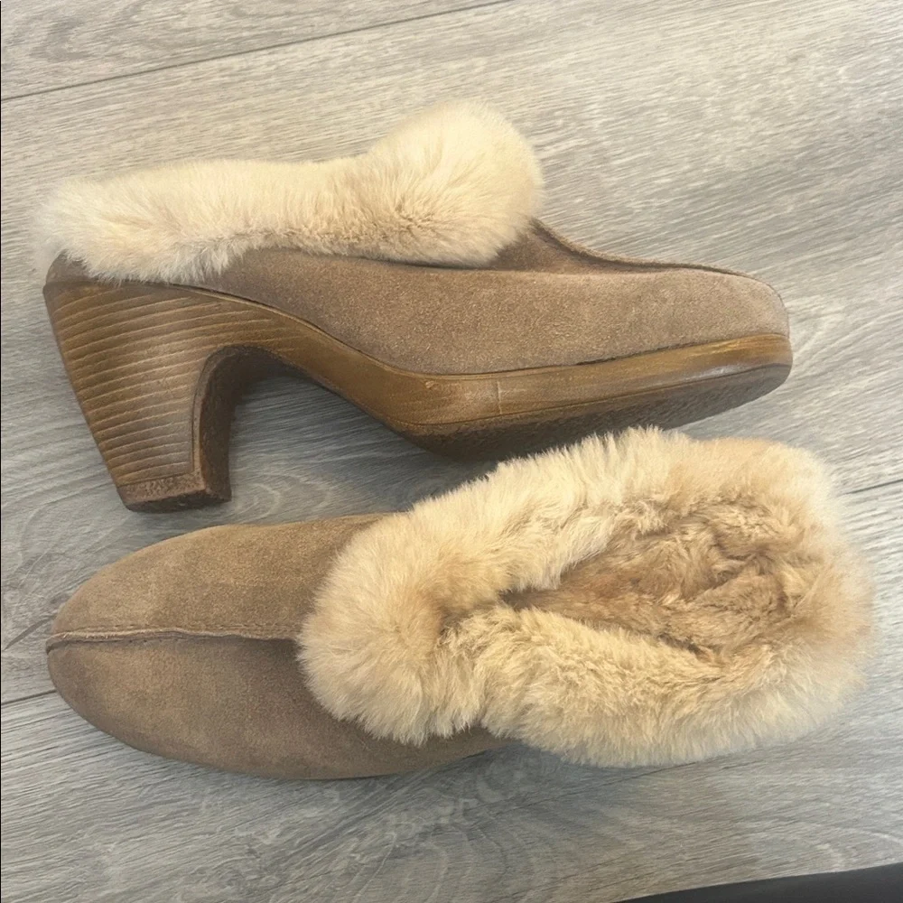 Women's Tan Suede Ankle Clogs Mule Boots with Real Fox Fur Trim